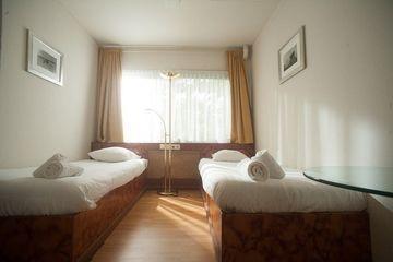 Budget Hostel Bargain Toko Amsterdam Exterior photo